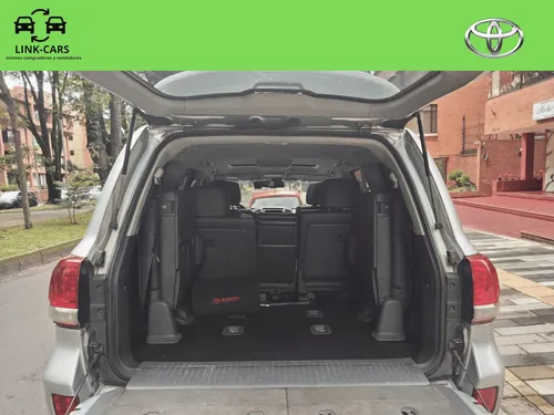 Toyota Land Cruiser Lc200 Sahara V8 Blindaje Nivel 2+