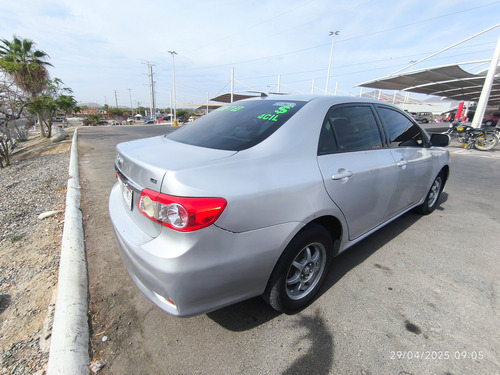 Toyota Corolla LE 1.8 AUTOMÁTICO