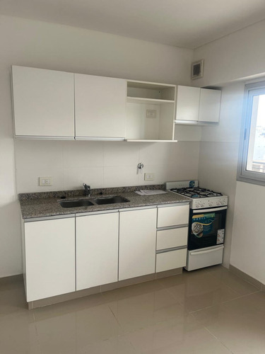 Depto Venta 2 Amb Almagro Con Balcón Y Cochera