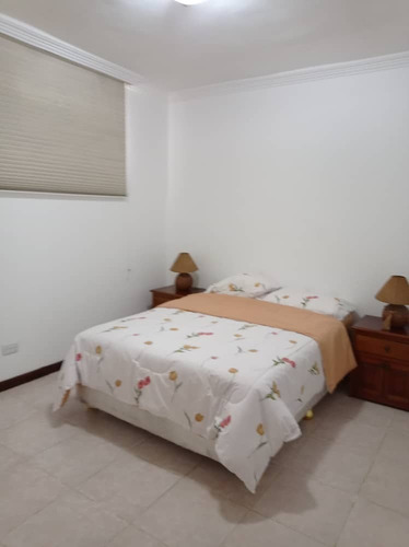 Imagen 9 de 16 de Apartamento De 4 Habitaciones Planta Baja Con Muelle