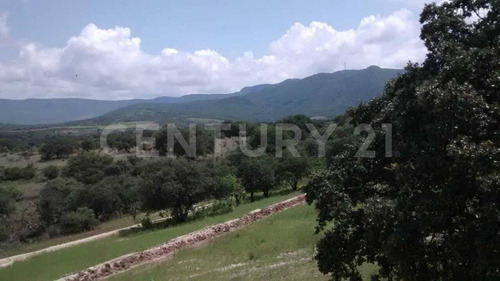 Terreno En Venta En Comanja De Corona En Lagos De Moreno Jal.