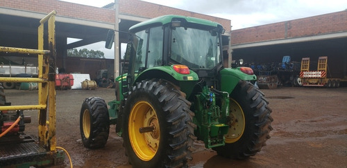 Trator Jonh Deere 4x4 6110 J - Ano 2013