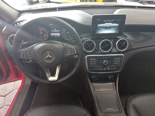 Imagen 7 de 15 de Mercedes-benz Clase Cla1.6 200 Cgi Sport At 2016