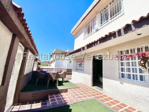 Casa En Venta, Urb. Palo Verde