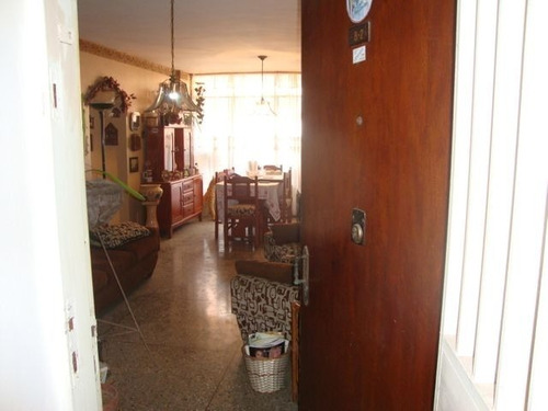 Imagen 8 de 30 de * Apartamentos En Venta Av Lara Zona Este Barquisimeto Cod #22-13894 Para Mas Informacion Comunicate Conmigo Gracias! 412- 1498654 , Katty Vasquez Rentahouse. Oportunidad!