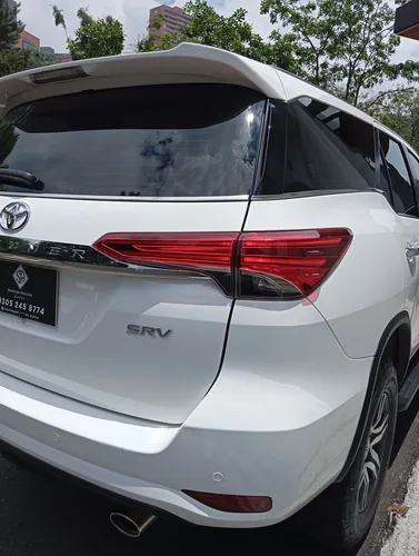 Toyota Fortuner Srv 2.7 Aut 7p