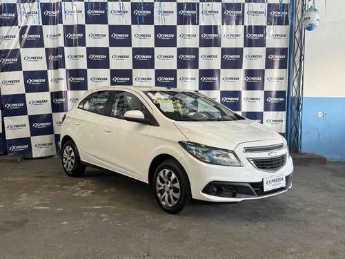 Chevrolet Onix 1.4 MPFI LT 8V FLEX 4P MANUAL