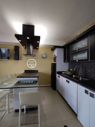Imagen 4 de 14 de Alquiler Vacaciona Para 06 Personas En Res.giovanna Suites