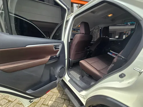 Toyota Fortuner 2.4 Sr Dsl 4x2 Aut 2020