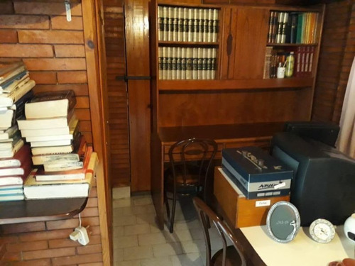 Casa 5 Ambientes Con Cochera