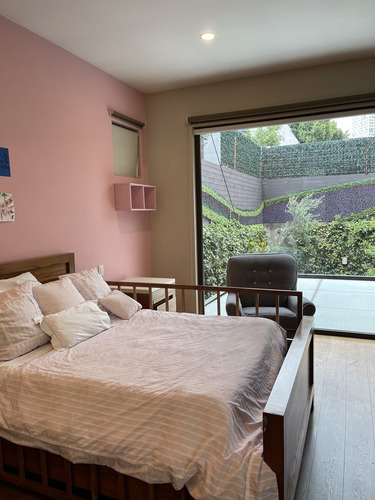 Residencia Espectacular En Paseo De Los Laureles