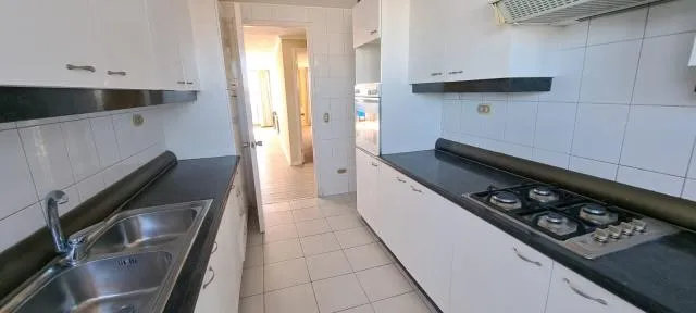Imagen 2 de 13 de Departamento En Venta En Viña Del Mar