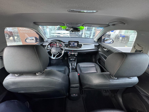 Kia Rio 4p EX L4/1.6 Aut