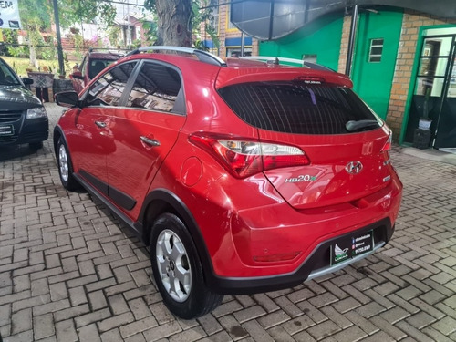 Imagem 4 de 9 de Hyundai Hb20x Premium