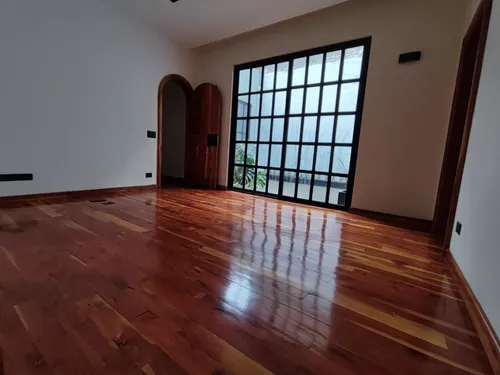 Casa Con Terrazas Con Uso De Suelo Para Oficinas En Polanco