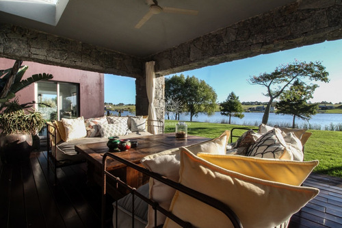 Casa En Venta En Pueblo Mio
