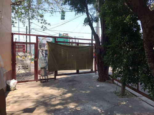 Imagen 3 de 8 de Casa En Esquina Col. Vista Alegre