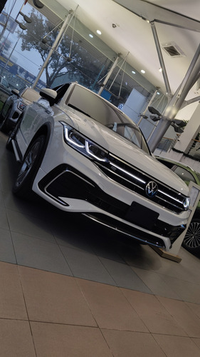 Volkswagen Tiguan 1.4 R-line