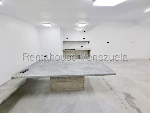 Local Comercial Para Taller O Concesionario En Alquiler Los Ruices #25-16956 Keiber Hoyer Rah