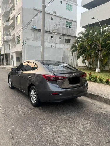 Mazda 3 2.0 Touring At