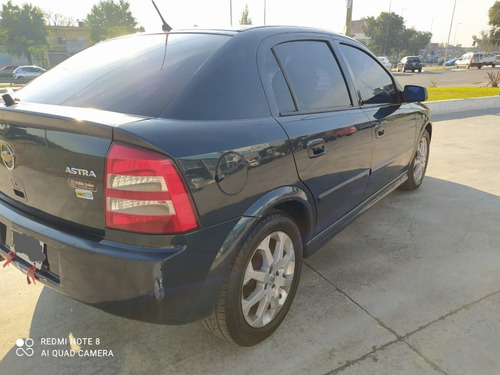 Imagen 4 de 10 de Chevrolet Astra Gls