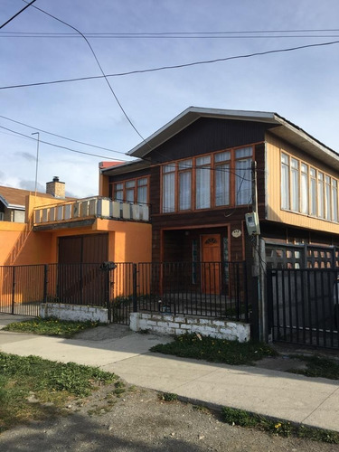 Casa  Amplia Punta Arenas  Apta Para Comercio