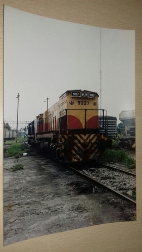 Ferrocarril Foto Original 20x30 Locomotora Gt22 9007 En Gerl