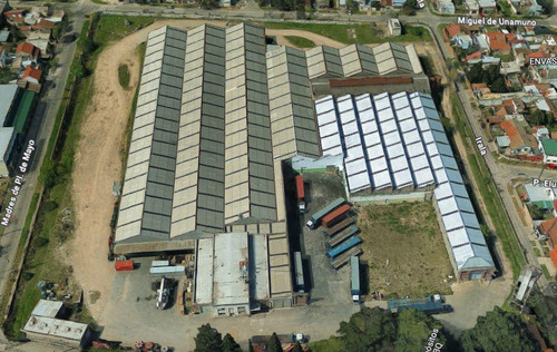 Nave Industrial En  Venta Sobre Av Calchaqui 2200 Quilmes Oeste