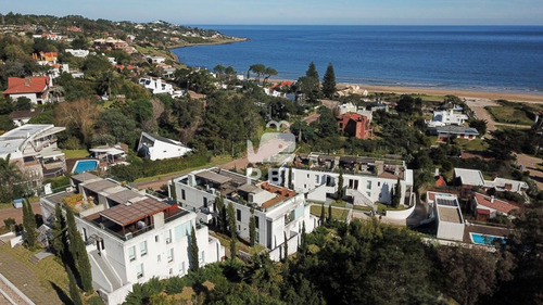 Apartamento 3 Dormitorios En Punta Ballena, Punta Ballena - Rinconada Del Mar - Ref : Pbi1909