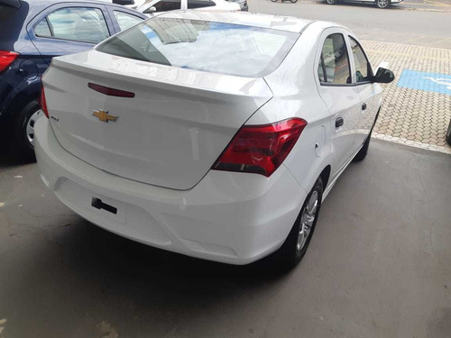 Chevrolet Joy Plus Black 1.0