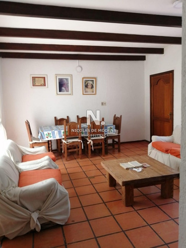 Casas En Venta Ubicadas En Zona Centro De Maldonado.-ref:4067