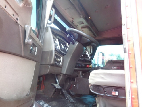 Imagen 8 de 15 de Tractocamion Kenworth T800 2014