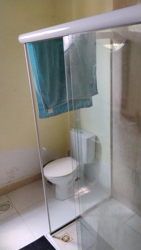 Casa Com 4 Quartos Sendo 1 Suite