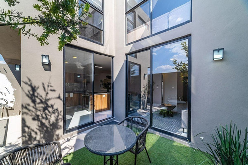 Imagen 11 de 26 de Casa En Zibata. 3 Recamaras. Paneles Solares En Areas Comunes Y Vialidades. Exclusividad. Excelente Arquitectura. Plusvalia De Mas 15%. Pregunta Por Los Esquemas De Pagos Y Descuentos