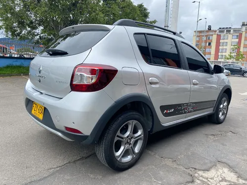 Renault Stepway 1.6 Dynamique / Intens