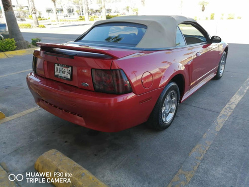 Imagen 5 de 15 de Ford