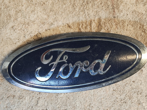 Emblema Cajuela Ford Tránsito Original Modelo 17