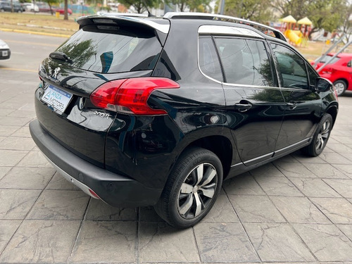 Imagen 7 de 16 de Peugeot 2008 Feline 2017