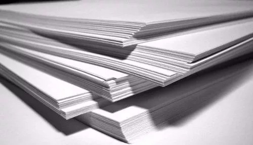 Imagen 3 de 3 de Resma De Papel Cartulina Glasse 250grs Tamaño Oficio