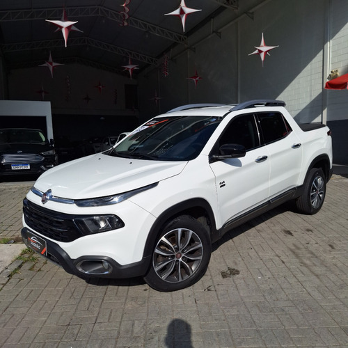 Fiat Toro 2.4 Volcano 16v Flex 4x2 Aut. 4p