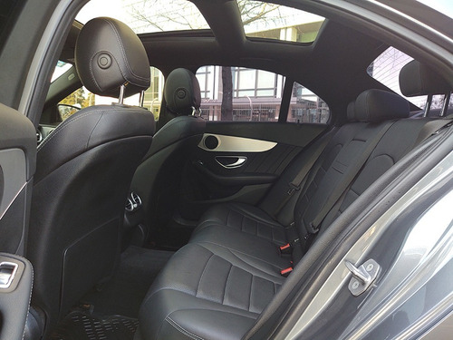 Imagen 16 de 25 de Mercedes Benz C 250 2017 Avantgarde Amg Line C250 Abasto Mot