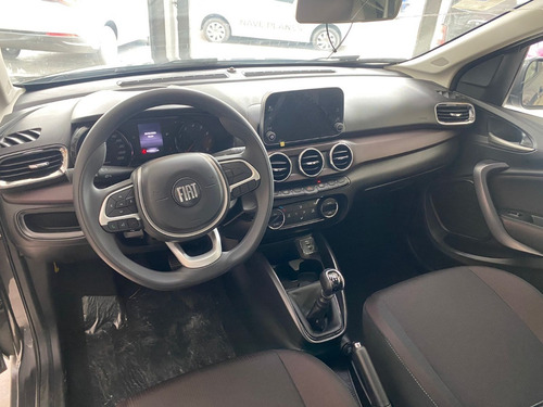 Imagen 7 de 15 de Fiat Cronos Precision 1.8 Mt My22 0km