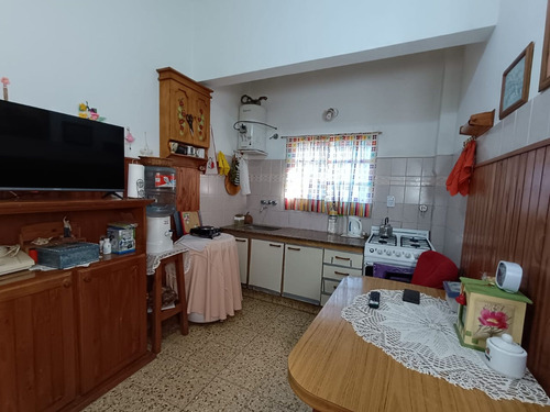 Casa En Venta Mas Local, Ideal Inversor Hurlingham