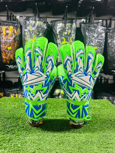 Imagen 2 de 6 de Guantes De Arquero Vgfc Thunder Junior
