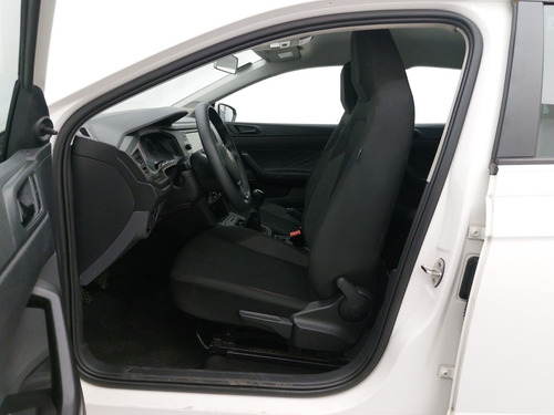 Volkswagen Polo 1.0 MPI MANUAL
