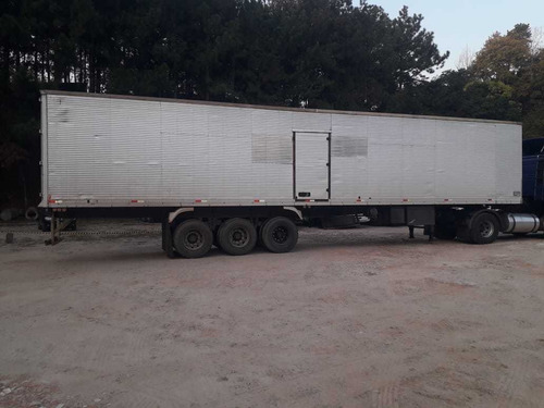 Carreta Random Baú 28 Pallets