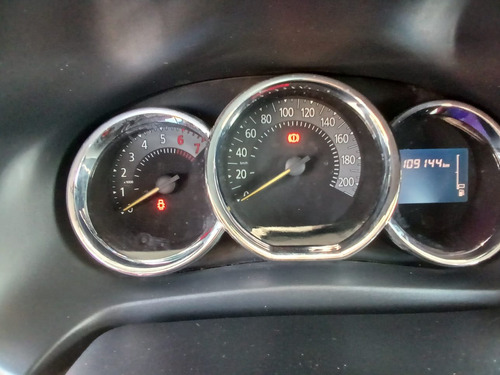 Renault Logan 1.6 16v Dynamique Sce 4p