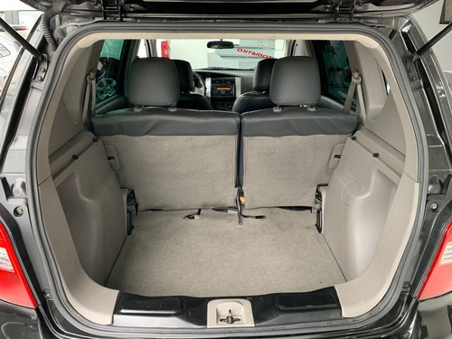Imagem 11 de 11 de Nissan Livina 2010 1.8 Sl Flex Aut. 5p