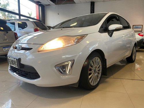 Ford Fiesta Kinetic 1.6 Design 120cv Titanium