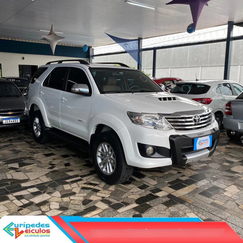 Toyota Hilux SW4 3.0 SRV 4X4 16V TURBO INTERCOOLER DIESEL 4P AUTOMÁTICO